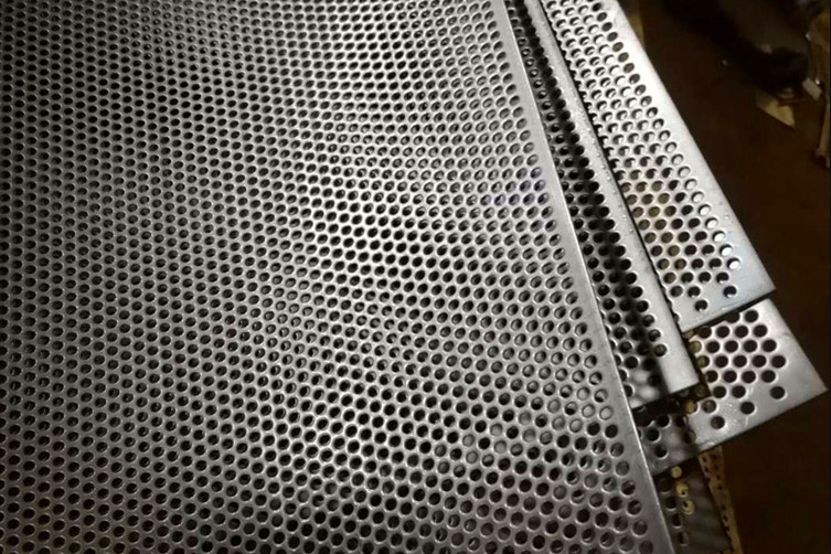 燈飾不銹鋼沖孔網(wǎng)